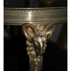 Paire de guéridons "Tête de Bélier"