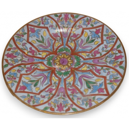 Assiette en porcelaine décor