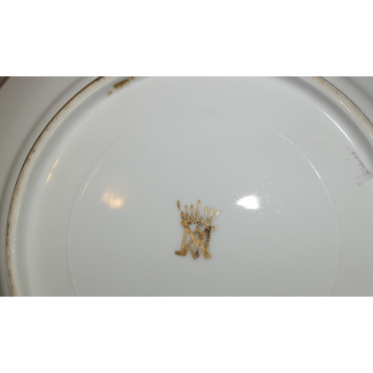  Assiette en porcelaine décor sur  Moinat SA  - Antiquités décoration