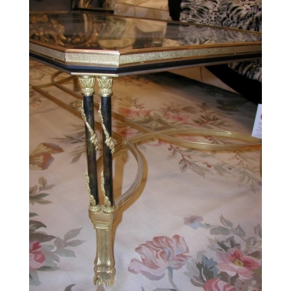  Table basse style Louis XVI modèle sur  Moinat SA  - Antiquités décoration