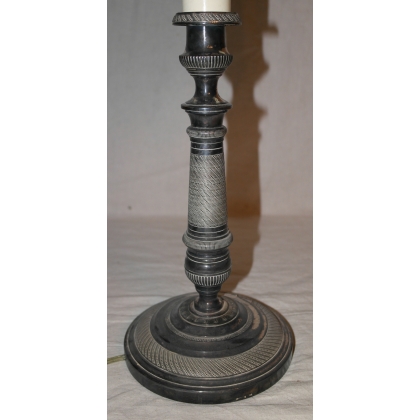  Bougeoir en bronze monté en lampe sur  Moinat SA  - Antiquités décoration