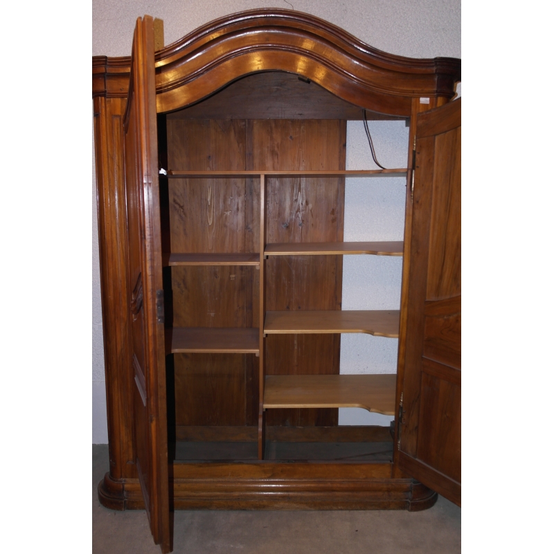 armoire chapeau de gendarme armoire 224 chapeau de gendarme sur moinat sa antiquit 233 s armoire chapeau de gendarme armoire 224 chapeau de gendarme sur moinat sa antiquit 233 s