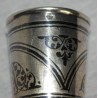  Gobelet en argent niellé russe sur  Moinat SA  - Antiquités décoration