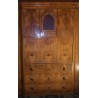  Penderie Biedermeier sur  Moinat SA  - Antiquités décoration