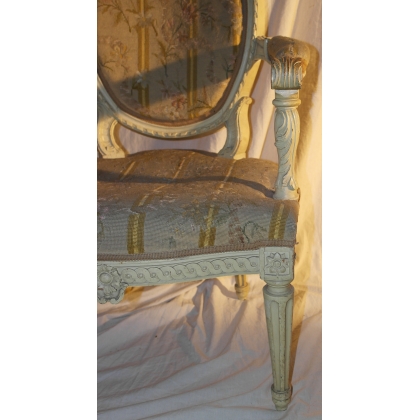 Louis XVI armchair, medallion backrest, from  Moinat SA  - Antiques and interior design