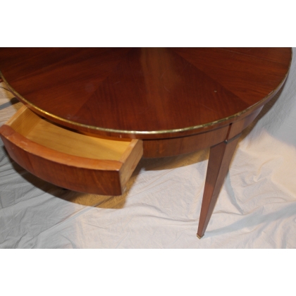  Table en acajou à 3 pieds avec 1 tiroir sur  Moinat SA  - Antiquités décoration