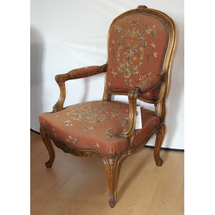 Pair of Louis XV-style armchairs by Moinat SA – Antiques and home décor