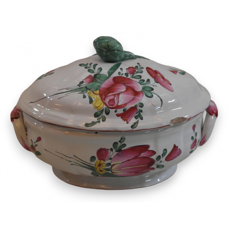 Strasbourg earthenware soup tureen from  Moinat SA  - Antiques and home décor