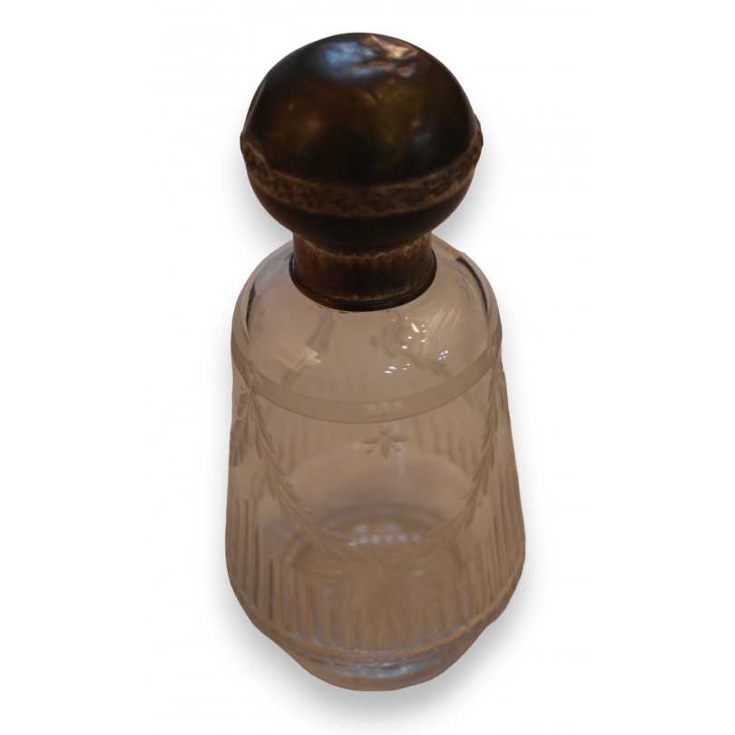 Crystal bottle with silver mount by  Moinat SA  - Antiques and decorative items