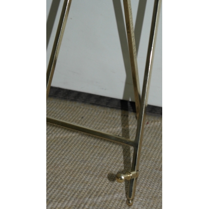 Picture frame, in polished brass, from  Moinat SA  - Antiques and home décor