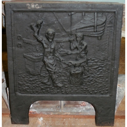  Plaque de cheminée en fonte "forgeron" sur  Moinat SA  - Antiquités décoration