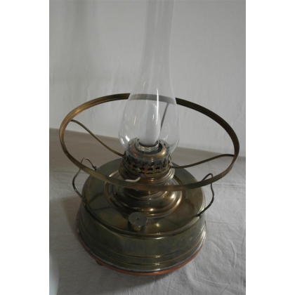  Lampe à pétrole en laiton abat-jour en sur  Moinat SA  - Antiquités décoration