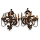 Paire d'appliques en bois sculpté