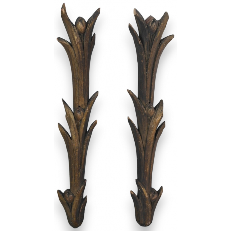  Paire d'éléments en bois sculpté doré sur  Moinat SA  - Antiquités décoration