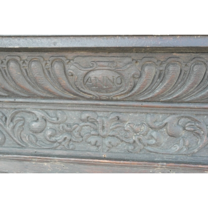 Carved wooden frieze, dated 1649, by Moinat SA – Antiques and decorative items