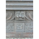 Fronton en bois sculpté, daté 1649