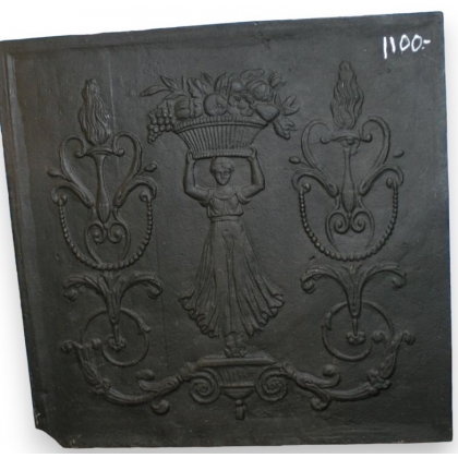  Plaque de cheminée en fonte sur  Moinat SA  - Antiquités décoration