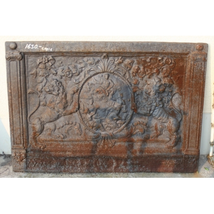  Plaque de cheminée en fonte sur  Moinat SA  - Antiquités décoration