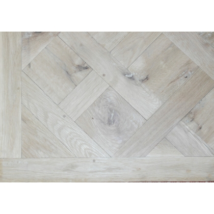 Versailles-style unfinished parquet flooring at Moinat SA – Antiques and home décor