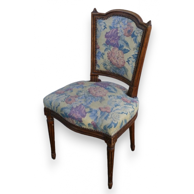 Chaise style Louis XVI dossier chapeau