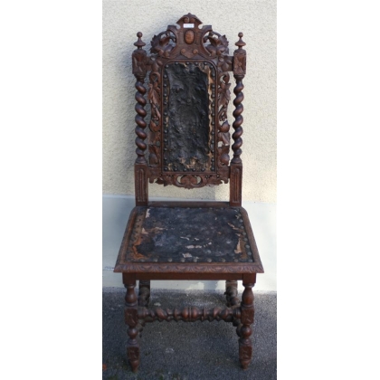 Pair of Henri II chairs with raised backs  Moinat SA  - Antiques and interior design