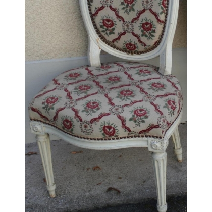 Chaise style Louis XVI laquée