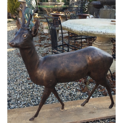 Chevreuil en bronze de Charles REUSSNER