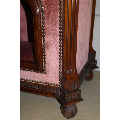 Mahogany cat bed covered by Moinat SA – Antiques and home décor
