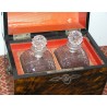 Vitrina para licores con 2 jarras. De Moinat SA - Antigüedades y decoración