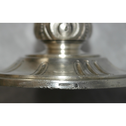 Silver-coloured Wiskemann bowl at Moinat SA – Antiques and home décor