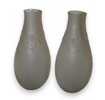 Paire de vases (ébréchés)