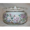 Japanese bowl with lid, available at Moinat SA – Antiques and home décor