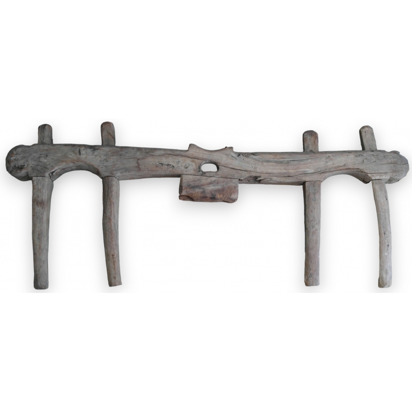 Wooden yoke at  Moinat SA  - Antiques and home décor