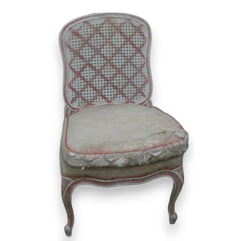 Chaise Louis XV dossier canné, laquée