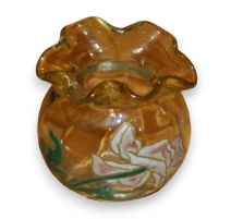 Petit vase (éclat)