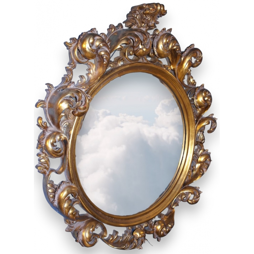 Miroir Rococo en résine dorée