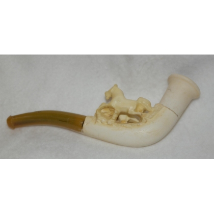Carved ivory pipe ‘Horses’ at Moinat SA – Antiques and home décor