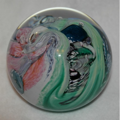 Glass paperweight signed ‘Moinat SA’ – Antiques and home décor