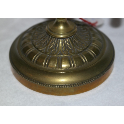 PIGEON DEPOSE bronze petrol lamp at Moinat SA – Antiques and home décor