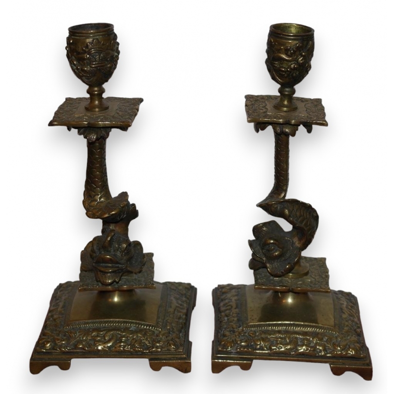 Pair of decorative brass candlesticks by Moinat SA – Antiques and home décor