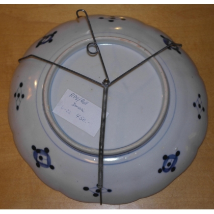 Japanese Imari porcelain plate at Moinat SA – Antiques and home décor