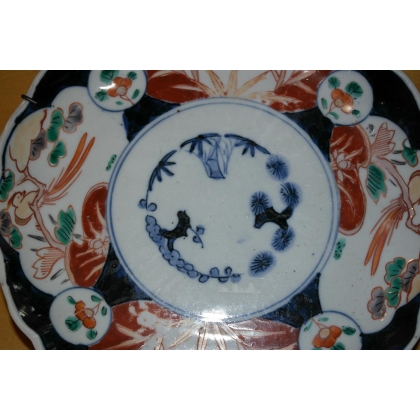 Japanese Imari porcelain plate at Moinat SA – Antiques and home décor