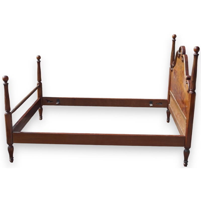English mahogany four-poster bed at  Moinat SA  - Antiques and home décor
