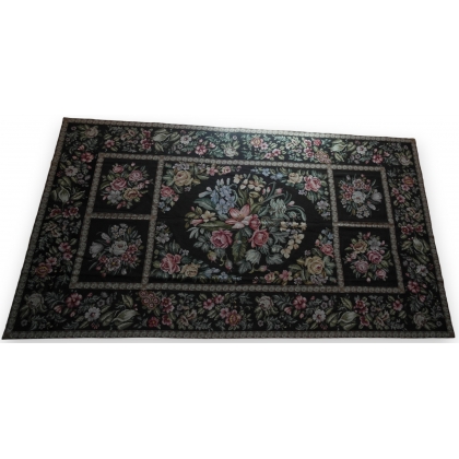 Small-stitch tapestry (handmade) on a background by Moinat SA – Antiques and home décor