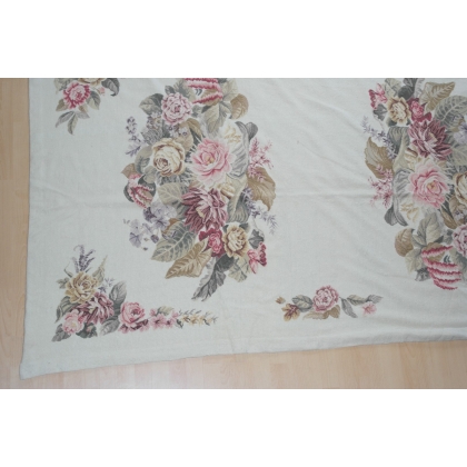 Small-stitch rug (handmade), on display at  Moinat SA  - Antiques and home décor