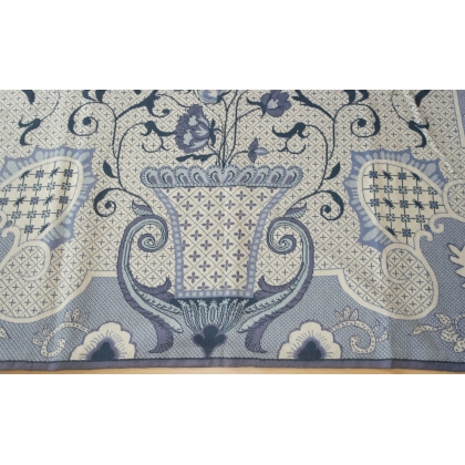 Small-stitch rug (handmade), on display at  Moinat SA  - Antiques and home décor