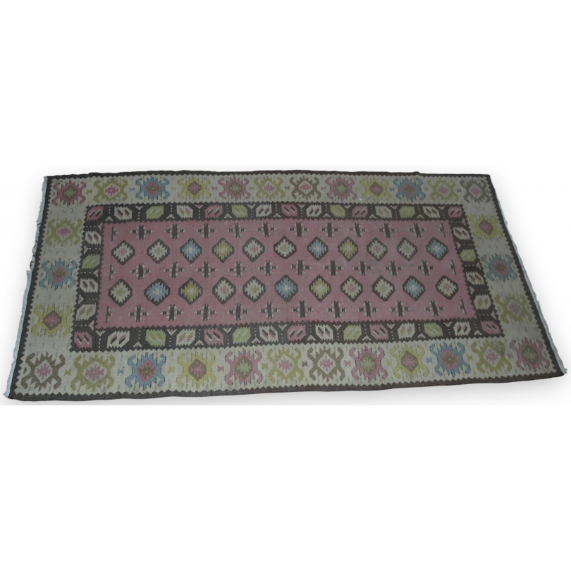 Kilim rugs at  Moinat SA  - Antiques and home décor