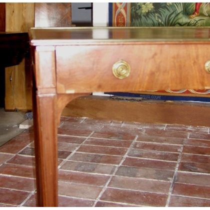 Tabla del Consejo de Administración de Moinat SA - Antigüedades y decoración