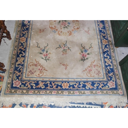  Tapis chinois sur  Moinat SA  - Antiquités décoration