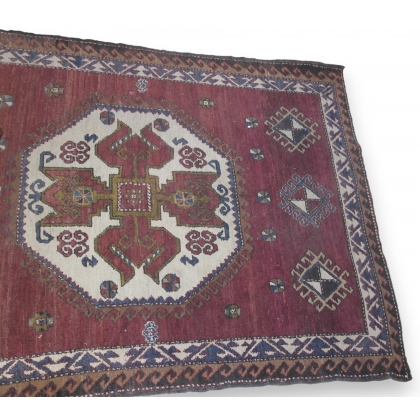  Tapis Hamadan sur  Moinat SA  - Antiquités décoration